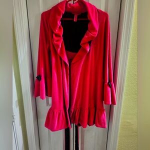 Betsy Johnson Size S Robe
